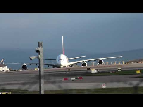 Airbus A380 - Super Jumbo - Spectacular Landing and Rollout - Manchester - Emirates EK-17