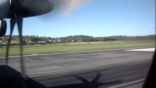 preview picture of video 'Voo TRIP pousando em Ilhéus (IOS) - JUL/2009'