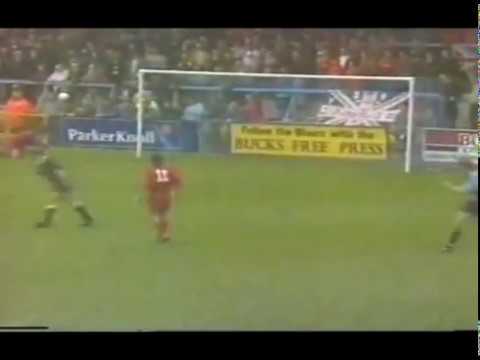 ARCHIVE: Wycombe Wanderers 0 York City 0 - 29.10.94