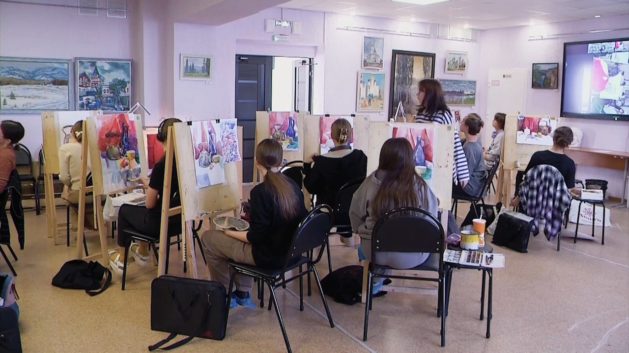 Время местное. Эфир: 13-03-2026 -  Акварельная палитра