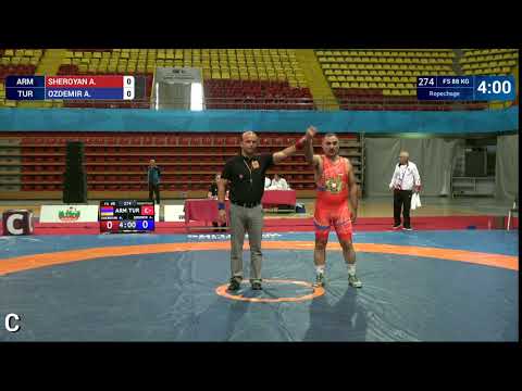 Repechage FS - 88 kg: A. SHEROYAN (ARM) v. A. OZDEMIR (TUR)