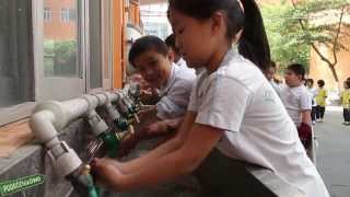 preview picture of video 'Stołówka szkolna w Chinach'