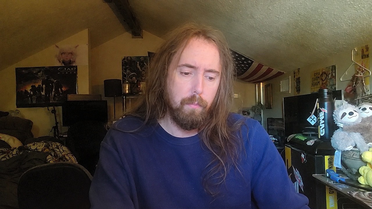 Asmongold получил 14-дневную блокировку на Twitch после скандальных высказываний