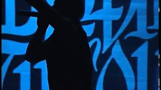 Bleeding Through - Love Lost In A Hail Of Gunfire (Live)