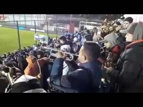 Murga de Racing de Córdoba en Sarandí vs San Lorenzo de Almagro.