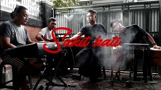 Download lagu BKI MUSIC || SAKIT HATI (MEGGY Z) mode jaranan kreasi terbaru mp3