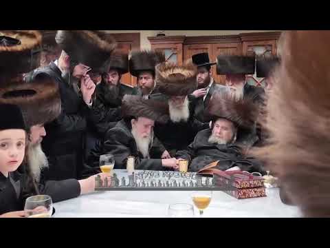 Machnovka Rebbe Visits His Cousin The Belzer Rebbe Chol Hamoed Pesach 5785