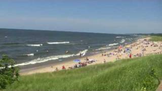preview picture of video 'Oval Beach in Saugatuck Michigan July 16, 2009'