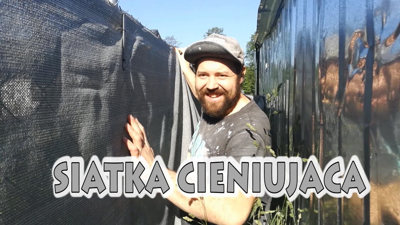 Zakładamy szarą siatkę cieniującą 95% na ogrodzenie