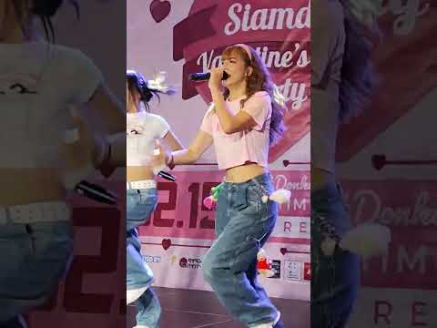 230219 (Matilda Fancam) Siam☆Dream - Nyanderful Life @ Siamdol Valentine's Day Party - Donki Mall