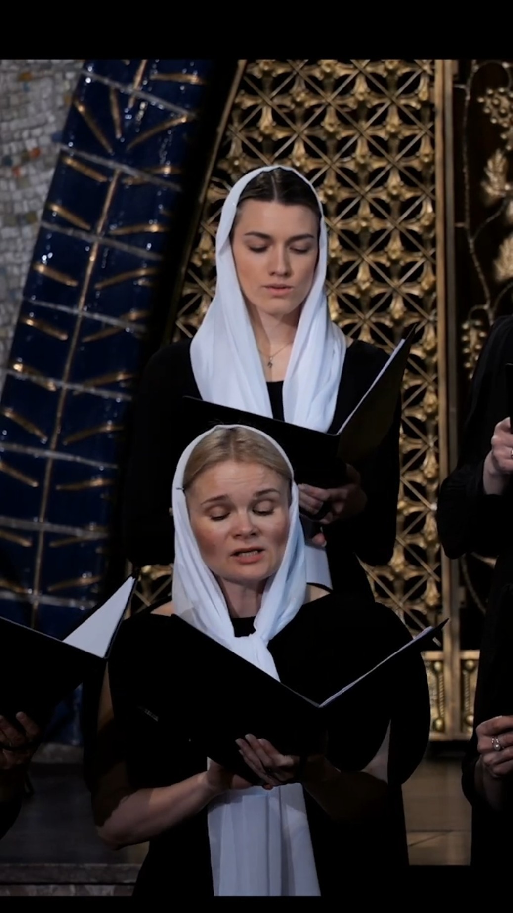 Festiwal w Hajnówce - Chór Parafii Zaśnięcia Najświętszej Marii Panny z Krakowa