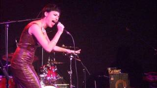 Gabriella Cilmi - Symmetry