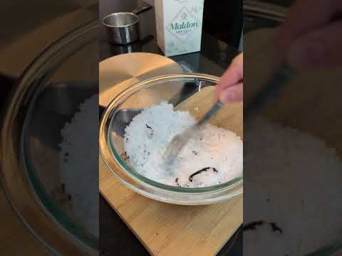 Mixing in vanilla caviar into Maldon Salt