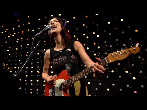 Grace Cummings - Heaven (Live on KEXP)