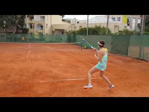 Laia Conde (10.38 UTR) - Points Video #3