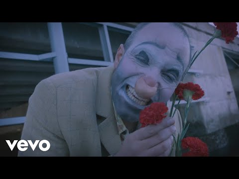 Metalengua, Macha - Hecha de Polvo