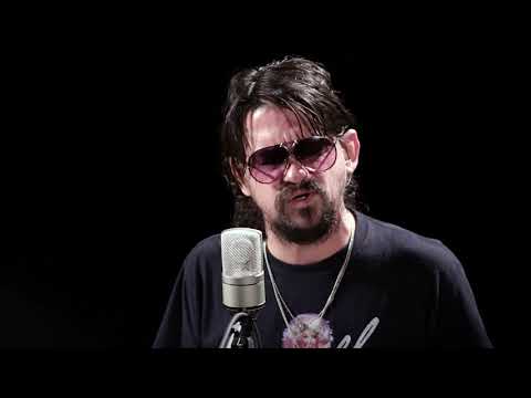 Fast Horses And Good Hideouts video