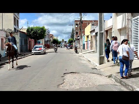 DANDO UMA VOLTA NAS RUAS DE CACIMBA DE DENTRO PB, TERÇA FEIRA 16 DE ABRIL VEJA COMO TAVA O MOVIMENTO