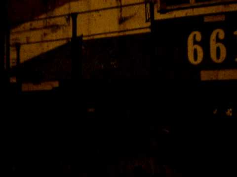 Tren "Equipo Desmalezador" de NCA entrando a via 2º - 1