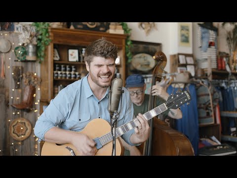 Marty O'Reilly "Lightning's Gonna Catch Me Here" | THE TOMBOY SESSIONS