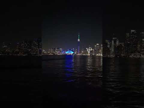Toronto Harbourfront | Downtown | Ferry Ride with Friends #toronto #canada #downtownToronto