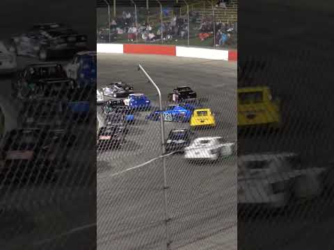 Bandoleros spin and wreck at Jefferson Speedway. #Bandoleros#speedwayracing#racing #stockcarracing