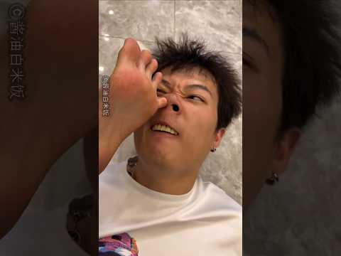 Battle of the Rule-Breakers