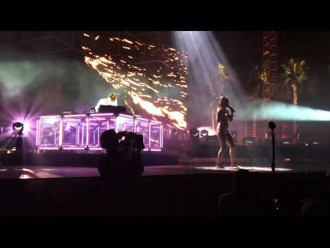Flume- Say It (ft. Tove Lo) Coachella Weekend 2 (Partial)