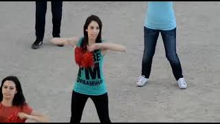 رقص طالبات كلية الطب تونس على اغنية دروب السفر