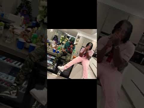 #GMF Smokes - Unpleasant #Exclusive