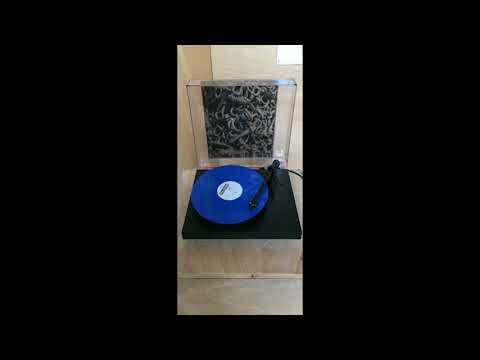 ROBI INSINNA - SOME BELIEVE [INDUSTRIA]