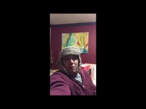 Toro max se enoja por revelar su secreto :v