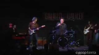 Memorias de la carretera - Miguel Ríos.