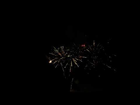 wizard 30shot silver tails to brocade crown to color tips with color strobes WPL25CA3001I 4/1