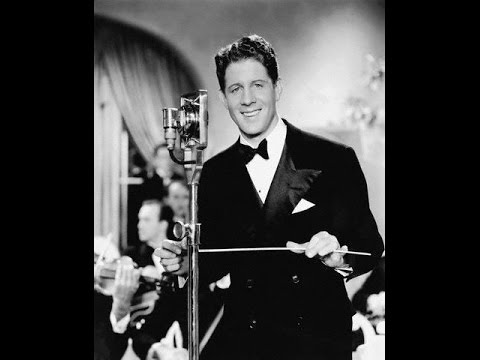 On The Air - Rudy Vallée  1933