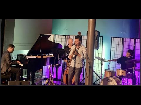 Dylan Band Quartet Live at Temple University (bootleg)