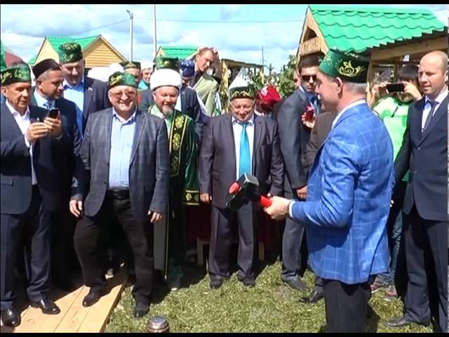 Иске Кулаткадагы Сабантуйда Татарстанны Нурлат тәкъдим итте