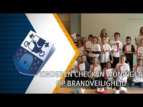 Kinderen checken woningen op brandveiligheid - 2 november 2017 - Peel en Maas TV Venray