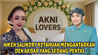 Download lagu NIKEN SALINDRY KETAHUAN MENGANTARKAN DEN AKBAR YANG SEDANG PENTAS mp3 Download lagu NIKEN SALINDRY KETAHUAN MENGANTARKAN DEN AKBAR YANG SEDANG PENTAS mp3