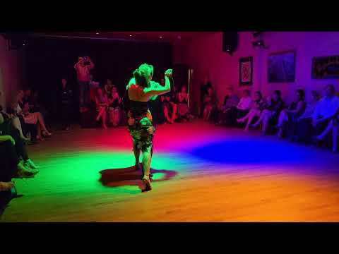 Argentine tango: Sofia Saborido & Marcelo Gutiérrez - Muriendome de Amor