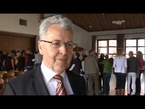 Superhirn 2012 - Pfarrer erkennt Gemeinde am Fingerabdruck (Regio TV Schwaben)