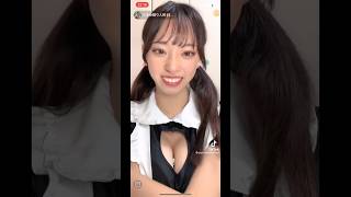 #美女 #メイド #胸　俺も挟まれたい