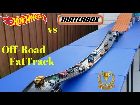 Hot Wheels vs Matchbox epic fat track off-road tournament race