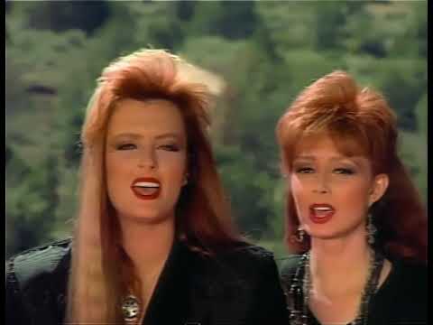 The Judds - Love Can Build A Bridge (Official Music Video)