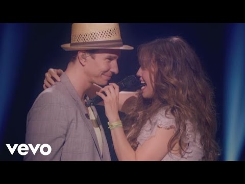 Thalia - La Apuesta (Habítame Siempre Live Version) ft. Erik Rubin