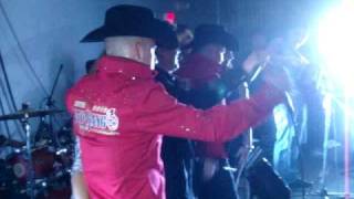Dueto Alto Rango Y Regulo Caro! Los 3 Mandos y Pongan A Curtir Los Cueros! R.H.!