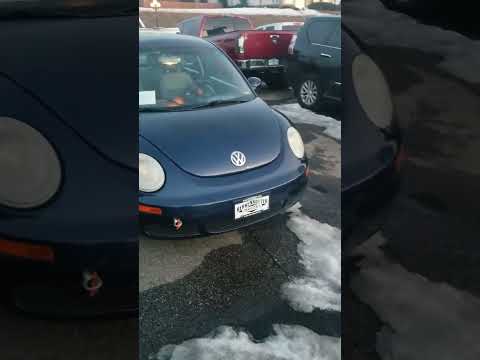 2006 Volkswagen Beetle TDI Start Up, Exhaust, and In Depth Tour