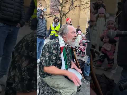 فرقة الكوفية جورج توتاري.                      George Totari kofia Band