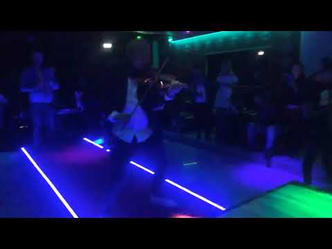 Maestrul Cocos cu vioara super spectacol la ThekingclubFirenze 2019