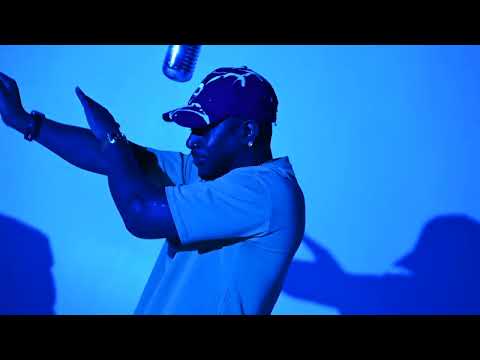 SirEyeBusser Da Bleeder - Passports (Compound Barz) Shot By Sunlit.Media